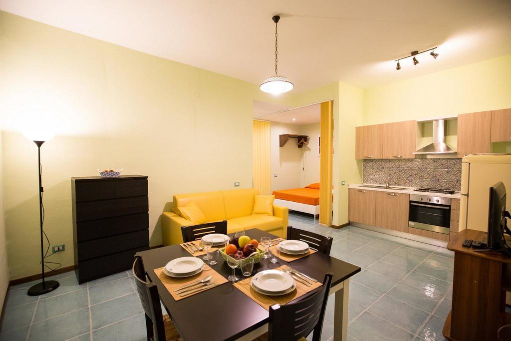 Apartamento Il Nido del sole Cefalú Habitación foto