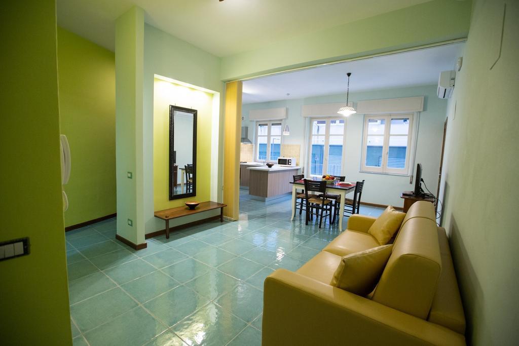 Apartamento Il Nido del sole Cefalú Habitación foto