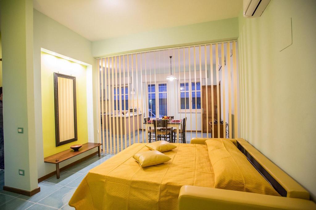 Apartamento Il Nido del sole Cefalú Habitación foto