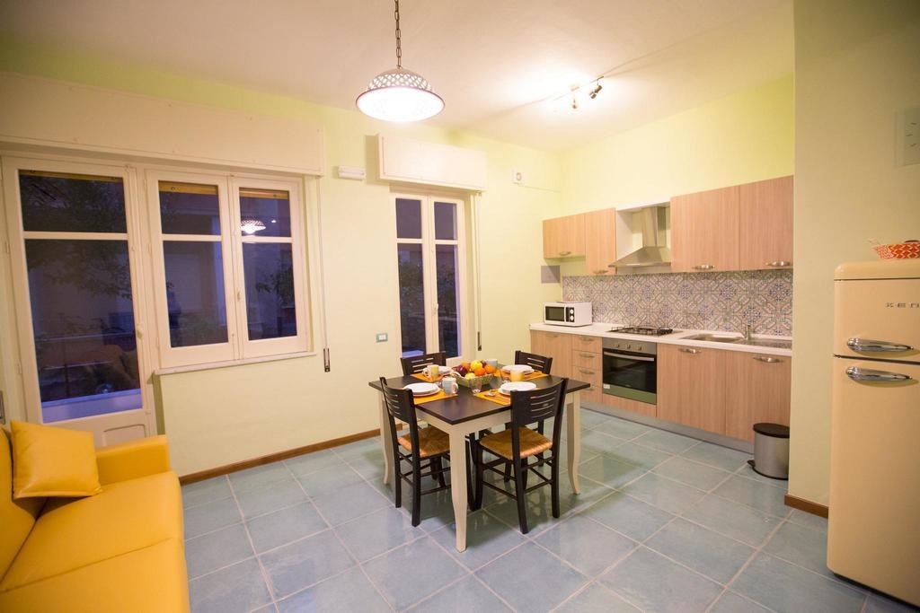 Apartamento Il Nido del sole Cefalú Habitación foto
